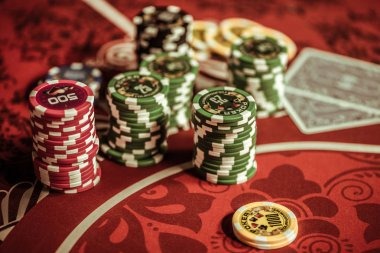 elang77 Togel 4D draw interface showing live number selection and historical paito data
